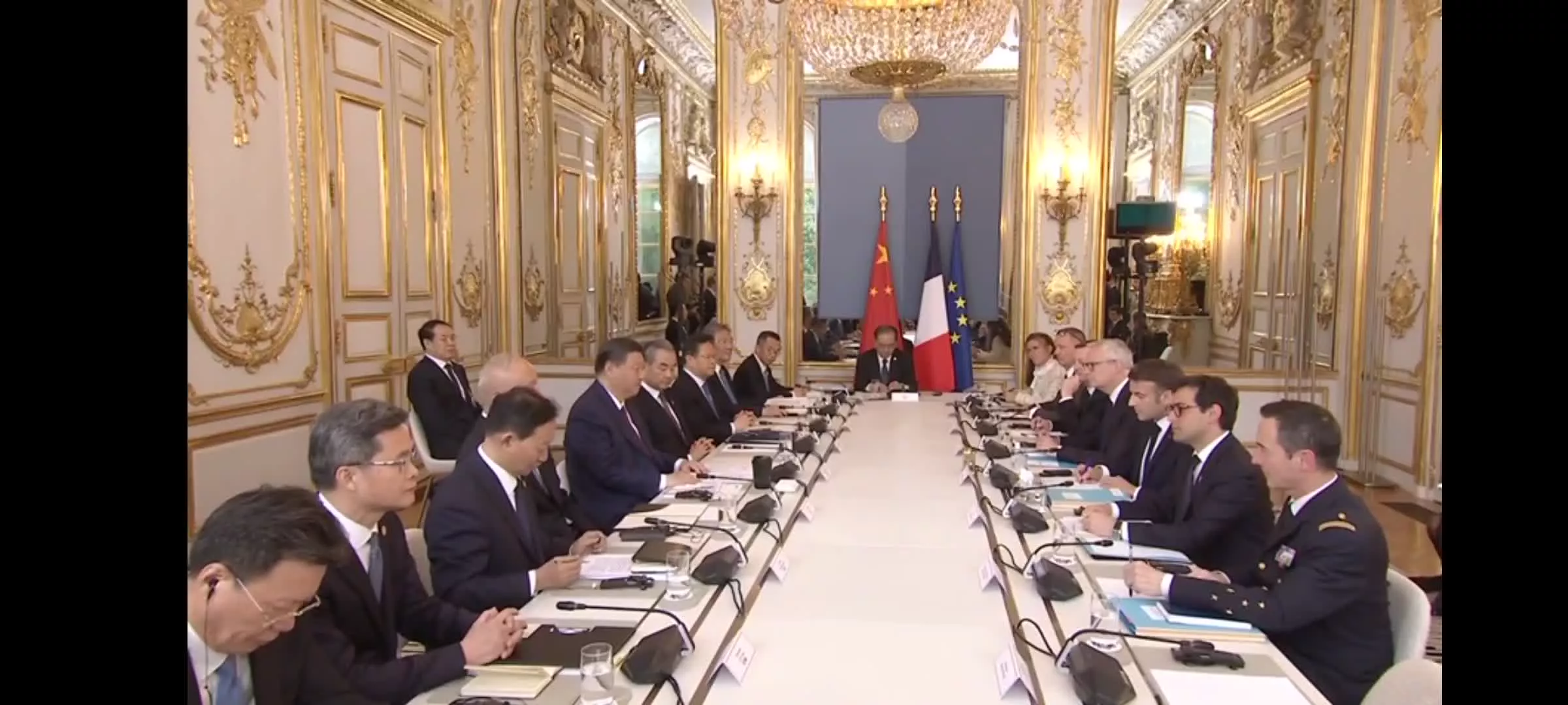 ملاقات روسای جمهوری چین و فرانسه در الیزه