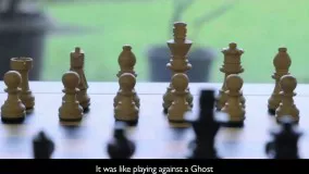 حرکت خودکار مهره‌ها در صفحه شطرنج هوشمند Square Off