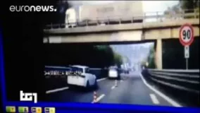 سقوط یک پل در ایتالیا بر روی جاده ای شلوغ