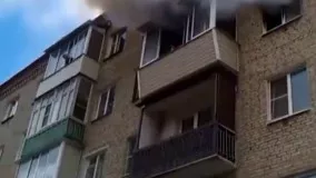 مردی که در جریان آتش سوزی ابتدا دو کودک و همسرش را نجات میدهد و سپس خود در آتش نیمه سوخته نجات پیدا می کند