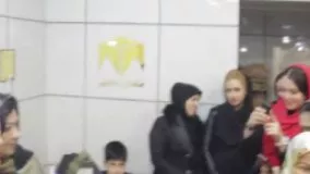 محاصره بهنوش بختیاری در یک مغازه مبل فروشی در شرق تهران
