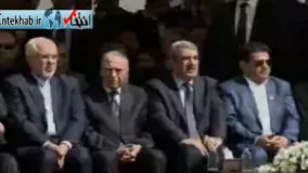 فیلم/ ادای احترام و اهدای تاج گل ظریف در مقابل پیکر جلال طالبانی