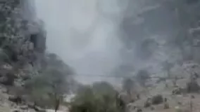 فوران شدید آب از کوه در جهرم به دلیل بارندگی شدید