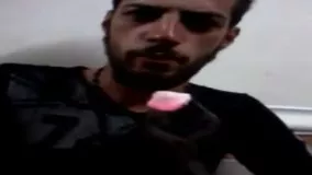 کلیپ زغال داغ خوردن این پسر ایرانی