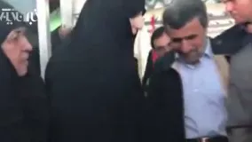 اعتراض خانواده شهدا به حضور احمدی‌نژاد در بهشت‌زهرا 