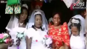 فیلم/ ازدواج مرد ۵۰ ساله همزمان با ۳ دختر جوان در اوگاندا!