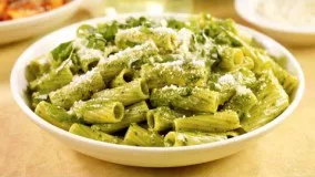 How To Make Pesto Pasta - آموزش درست کردن پاستای پستو