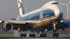 دانلود فیلم مقایسه نسل جدید بوئینگ 747 با نسل قدیم