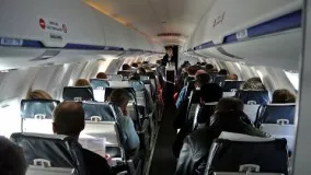 فیلم از داخل هواپیمای CRJ-200