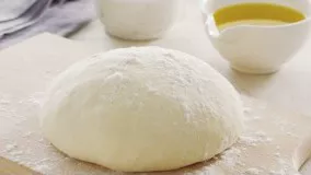 How To Make Pitzza Dough Very Simple - آموزش درست کردن خمیر پیتزا در پنج دقیقه