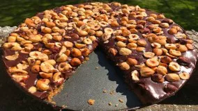 No Bake Chocolate Hazelnut Tart - تارت الشوكولا بالبندق بدون فرن