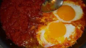غذای دانشجویی -- تخم مرغ گوجه  Tokhme morgh gojeh
