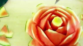 آموزش تزئین هندوانه به شکل گل رز
