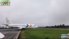 فرود باورنکردنی بوئینگ 737 بدون چرخ