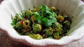 Marinated Olives |  زیتون پرورده  (Side dish)