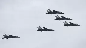 رژه نیروی هوایی در روز ارتش 