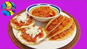 تهیه تاکو-غذای مکزیکی