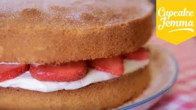 Classic Victoria Sponge Cake Recipe | دستور کیک اسفنجی