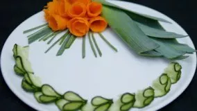 آشپزی مدرن-تزیین بشقاب غذا با خیار و هویج-بسیار زیبا