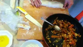 آشپزی مدرن-تهیه بورک ماهی و سبزیجات