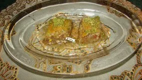 شیرینی ماه رمضان-تهیه باقلوا خانگی و خوشمزه-دسر ماه رمضان