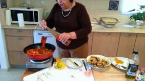 آشپزی مدرن- پاستا با کوفته های کوچلو و سبزیجات
