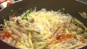 آشپزی آسان-تهیه برنج سرخ شده با مرغ و سبزیجات