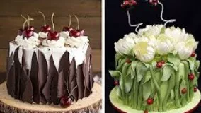 کیک پزی-تزیین کیک با میوه و شکلات