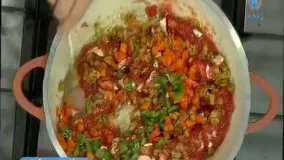 آشپزی ایرانی-خوارک بادمجان کبابی با نان جو