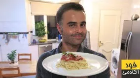 آشپزی آسان--پاستا ایتالیایی یک اسپاگتی ساده با سس گوجه و سس پستو