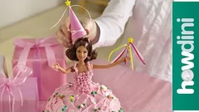ایده تزیین کیک تولد دخترونه-عروسک زیبا و شیک
