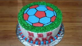 ایده تزیین کیک تولد پسرونه فوتبالی