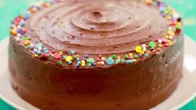 کیک پزی-تهیه کیک ساده شکلاتی- خوش طعم و لذیذ