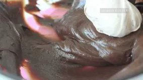 کیک پزی-تهیه کیک پنیری شکلاتی