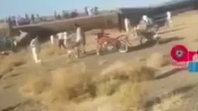 اولین فیلم از قطار زاهدان-تهران که از ریل خارج شد / 
این حادثه 40 زخمی برجای گذاشت /ایسنا
