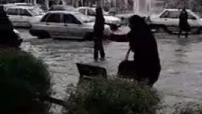 آبگرفتگی شدید در میدان شهید بجنورد
