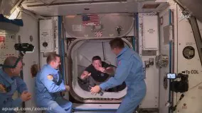 لحظه ورود خدمه کرو دراگون به ایستگاه فضایی بین المللی