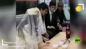 برگزاری جشن عروسی یک زوج در مترو !