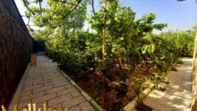 1000 متر باغ ویلای مشجر با 200 متر ویلا دو طبقه در شهریار