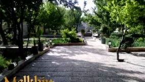 800 متر باغ ویلا با درختان قدیمی در شهریار