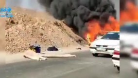 تصاویر وحشتناک از آتش گرفتن یک خودرو در اهواز بر اثر گرمای هوا