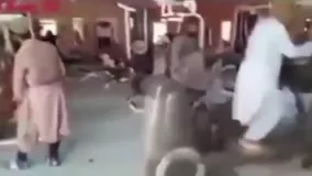 ورزش کردن عجیب نیرو‌های طالبان در باشگاه