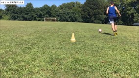 آموزش دریبل فوتبال(عبور از موانع با توپ)