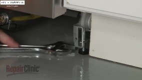 تعمیر ظرفشویی-تعمیرات ماشین ظرفشویی-تعویض چرخ عقب پایه