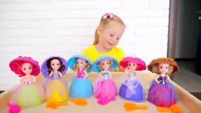 ماجراهای ناستیا و بابایی - بازی پرنسس ناستیا با عروسک های جدید