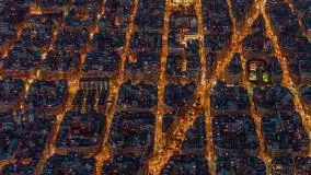 نمایی از شهر بارسلون اسپانیا در شب