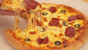 آموزش آشپزی: پیتزا پپرونی خانگی