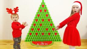 برنامه کودک لیزا - درخت کریسمس و هدایا سال نو