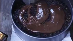 کیک شکلاتی با پخت راحت و سریع