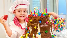 ماجراهای ناستیا و میا - درست کردن کیک تولد